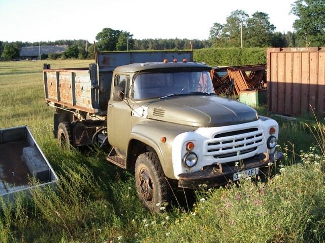 ZIL-MMZ 4502