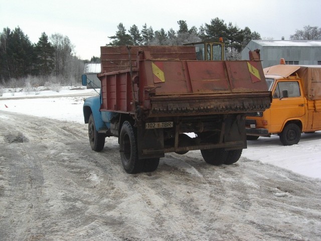 ZIL-MMZ 4502