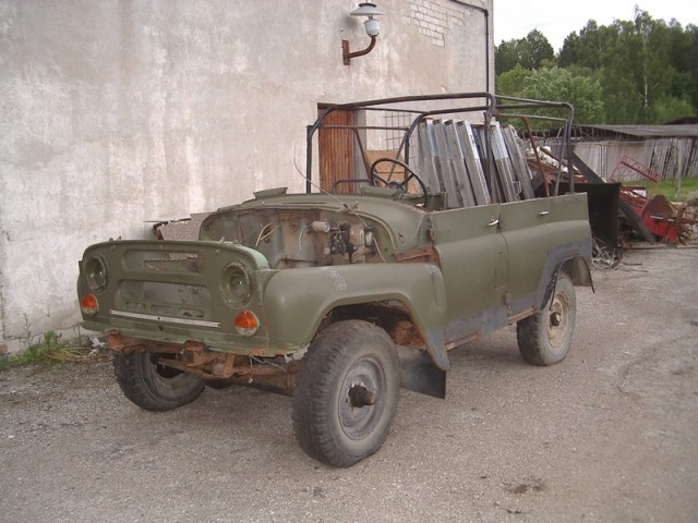 UAZ 469B