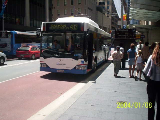 Sydney liinibuss #3, 08.01.2004